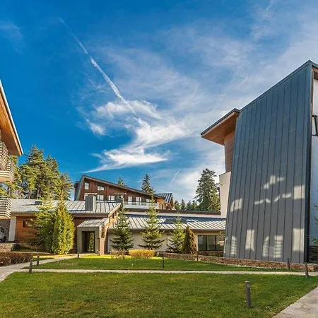 Large One Bedroom Flat - Mountain Bliss