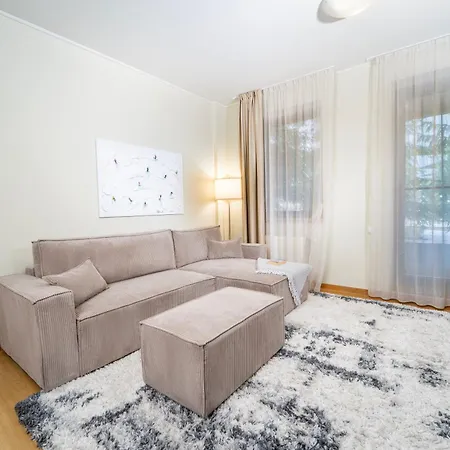 Large One Bedroom Flat - Mountain Bliss *