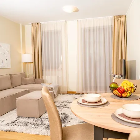 Large One Bedroom Flat - Mountain Bliss Appartement *