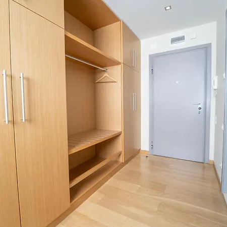 Large One Bedroom Flat - Mountain Bliss Appartement *