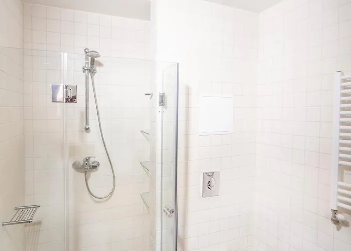 Large One Bedroom Flat - Mountain Bliss